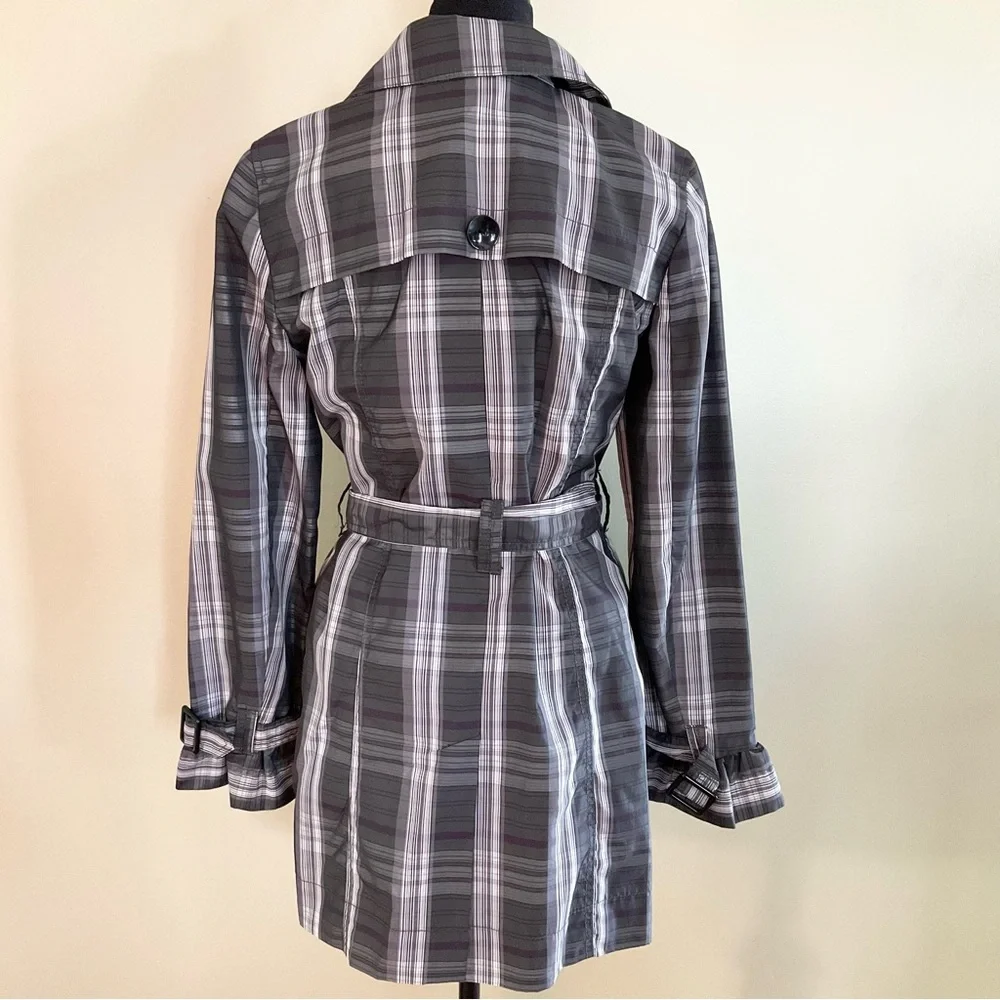chic plaid